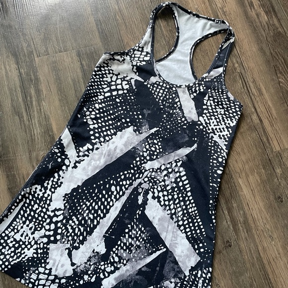 Lululemon Cool Racerback - Picture 3 of 6